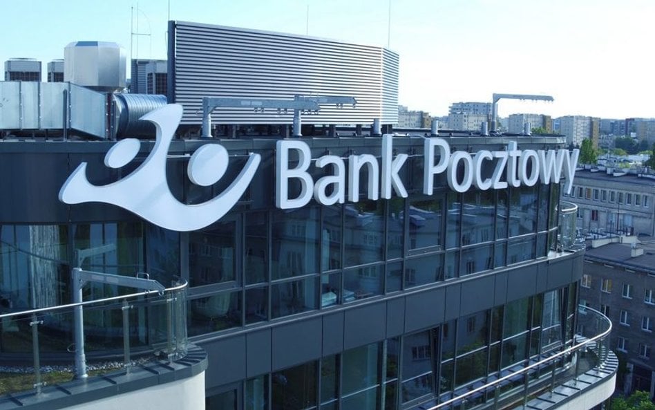 Bank Pocztowy z negatywną perspektywą ratingu kredytowego