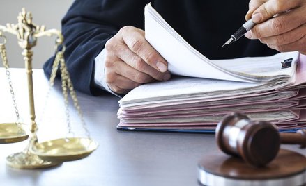 Sąd Najwyższy orzeknie ws. rozbieżności w zapisie cyfrowym i papierowym wyroku