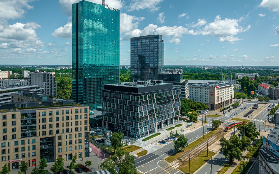 W 2025 r. Polski Holding Nieruchomości zapowiedział zastąpienie ikonicznego, ale nieekonomicznego bi