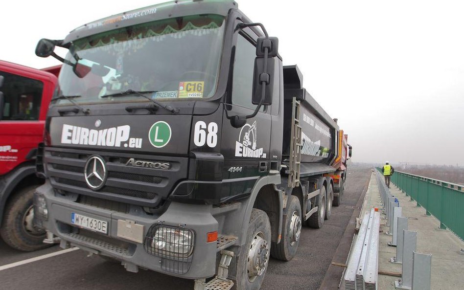 Kary dla firmy transportowych za to samo wykroczenie