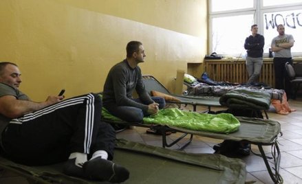 Dziesięć osób z kopalni Zofiówka rozpoczęło protest głodowy.Zgłaszają się kolejni chętni do takiej f