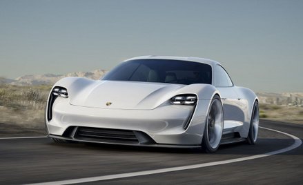 Porsche podało nazwę pierwszego, elektrycznego modelu