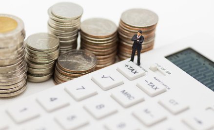 Estoński CIT: małe firmy nie zatrudnią z marszu trójki ludzi, by zyskać na podatku