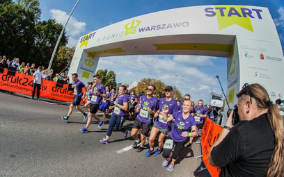 Po raz ósmy odbył się jeden z najpopularniejszych biegów masowych w Polsce „Biegnij Warszawo”.