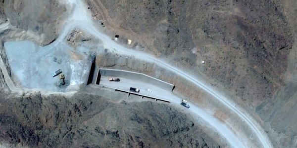 USA stawiają Iranowi ultimatum. Zapowiada zniszczenie obiektu nuklearnego Pickaxe