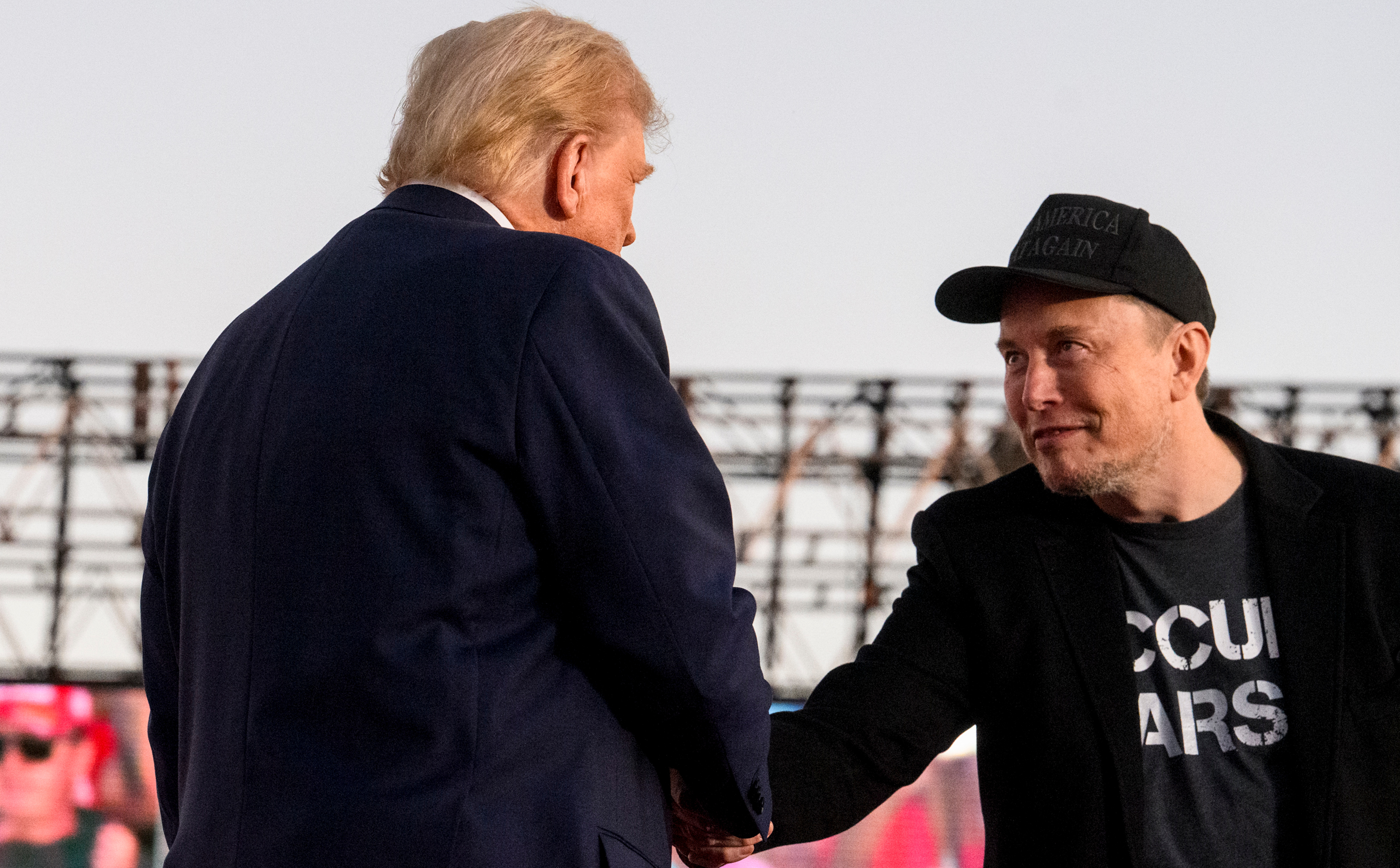 Są już ofiary konfliktu Donalda Trumpa z Elonem Muskiem. Wymiana ognia między X a Truth Social i Fox