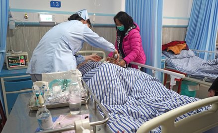 19 uczestników pogrzebu zginęło w wypadku drogowym w Chinach. Ponad 20 rannych