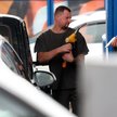 Rosyjskie regionalne media informują o długich kolejkach po paliwo w obwodach włodzimierskim, lipiec