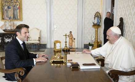 Paryski księgarz: Książka podarowana papieżowi nie pochodzi z wojennych grabieży