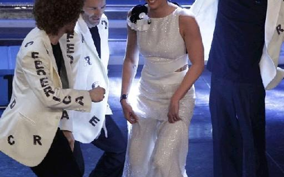 Federica Pellegrini na scenie festiwalu w San Remo