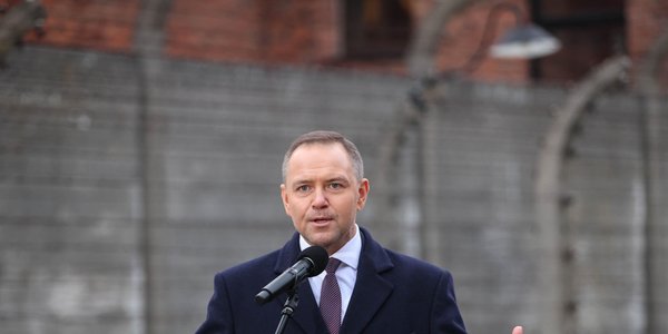 Estera Flieger: Dlatego nie możemy mieć ładnych rzeczy. Jak nie uprawiać polityki historycznej