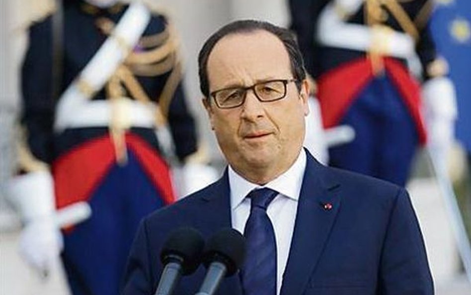 François Hollande jest najmniej popularnym prezydentem w dziejach V Republiki. Ośmiu z dziesięciu ob