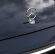 Mercedes celem fałszerzy. Przechwycono ponad 1,6 mln podrobionych produktów