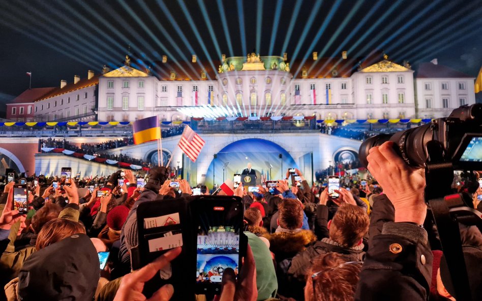 Gdyby to wspólnota międzynarodowa miała zdecydować w przyszłym roku, kto zasiądzie w Białym Dom, Joe