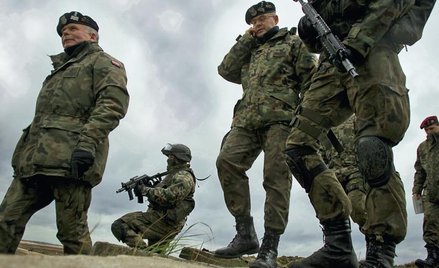 Według informacji „Rz” stanowisko może stracić m.in. gen. Paweł Lamla (z lewej), dowódca 11. Lubuski