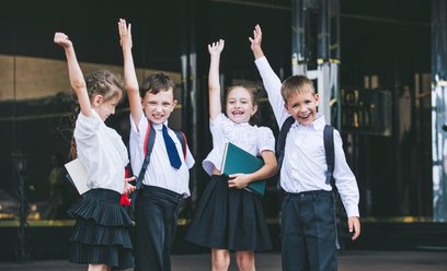 Ostatni rok szkolny z dotychczasową podstawą programową. Część uczniów od września czekają zmiany