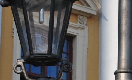 Andrzej Ladziński: Diabeł w ornacie, czyli przebierańcy w urzędach