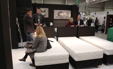 Podczas WorldHotelu można wybrać dostawcę wyposażenia do hotelu