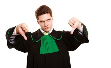 Czy adwokat może prokuratorowi zarzucać nieznajomość prawa? - orzeczenie Izby Dyscyplinarnej SN