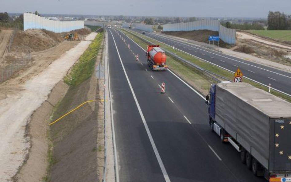 Hotele i parkingi przy autostradach do wzięcia