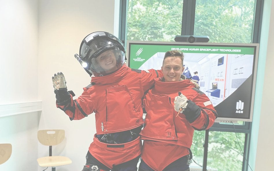 Kosmos dla wszystkich - trwa rekrutacja na kierunek Technologie Kosmiczne w AGH w Krakowie