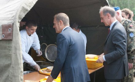 Raport NIK o polskiej armii: Land Rovery są, opon brak