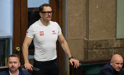 Łukasz Mejza wchodzi do klatki. We freak fightach może walczyć z Jackiem Murańskim