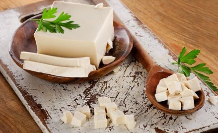 Produkty spożywcze wyłącznie roślinnego pochodzenia nie mogą być nazywane mlekiem czy masłem - wyrok