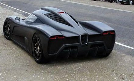 Samochód drogowy: Stealth B7
