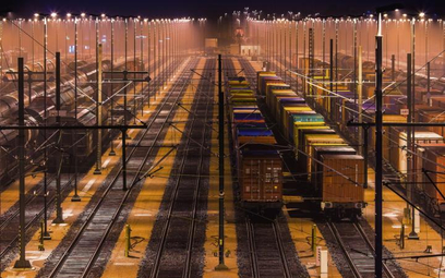 Przewozy węgla kamiennego mają największy udział w transporcie ogółem realizowanym liniami kolejowym