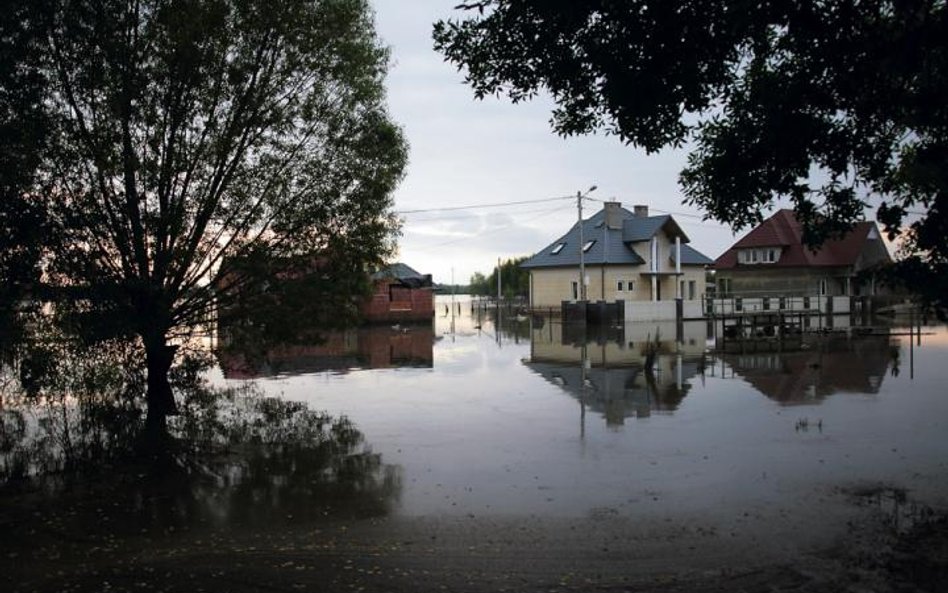 Gdy zagrożenie powodzią na danym terenie jest wysokie, żadna firma nie ubezpieczy domu