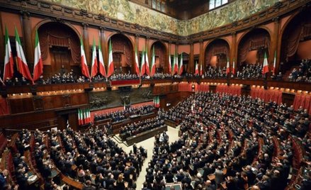 Włochy: Wygrała wybory, choć nie pokazywała twarzy