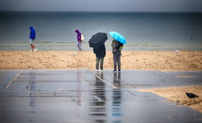 Prognoza IMGW: Najbliższe godziny ze słońcem. Później deszcz pojawi się w całym kraju