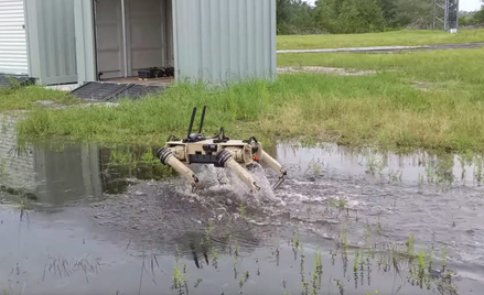 Roboty kroczące mogą pełnić misje patrolowe – maszyny testuje właśnie Dowództwo Operacji Specjalnych