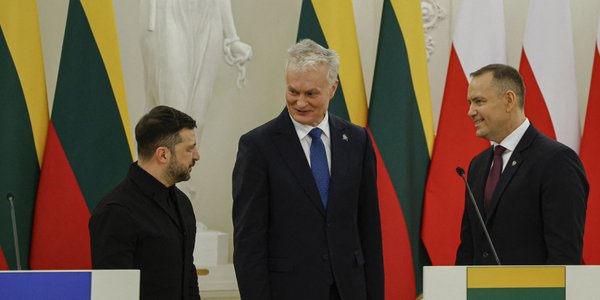 Lithuania Offers to Mediate Growing Poland-Ukraine Diplomatic Dispute