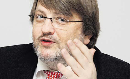 Marek Romanowski, szef Bomi, mówi, że spółka nie ma od banków żadnych sygnałów dotyczących zmian war