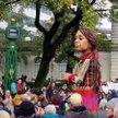 Little Amal, poprzedni projekt twórców akcji The Herd, miał na celu zwrócenie uwagi na los uchodźców