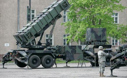 Przygotowania do rakietowego przetargu stulecia