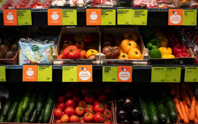 Francuzi rozpoczęli wojnę z plastikowymi opakowaniami owoców i warzyw