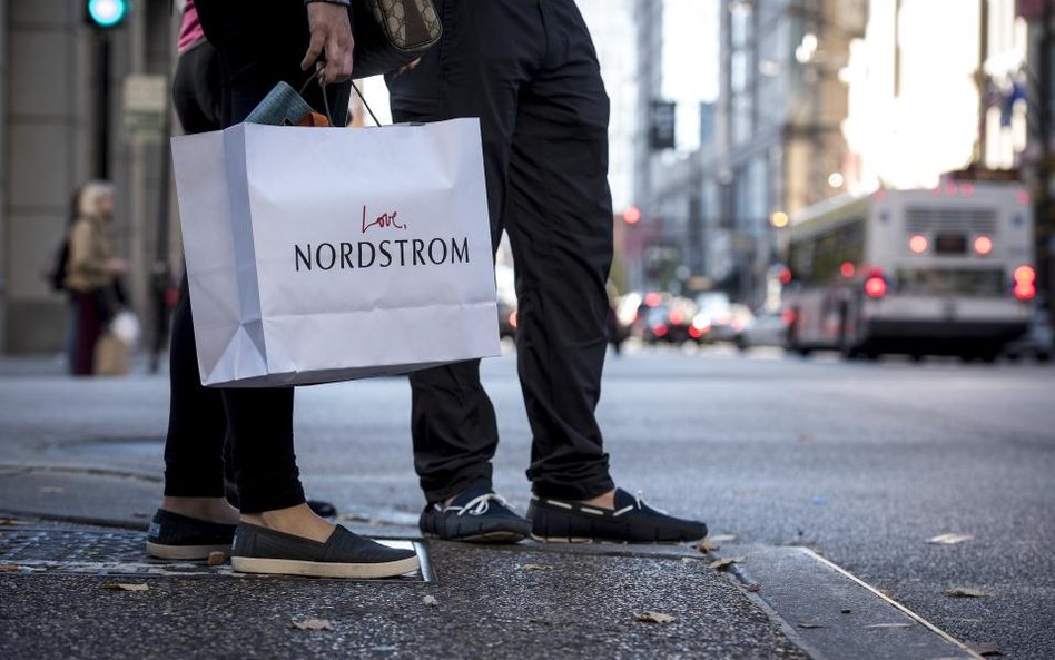 Amerykańska sieć handlowa Nordstrom nie boi się Donalda Trumpa