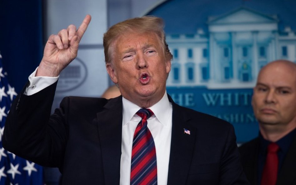 Donald Trump przypomina o murze. Wykorzystuje motyw z "Gry o Tron"