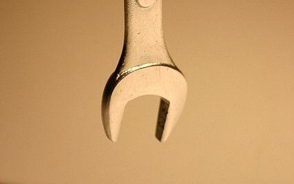 B787: klucz przyczyną pożaru