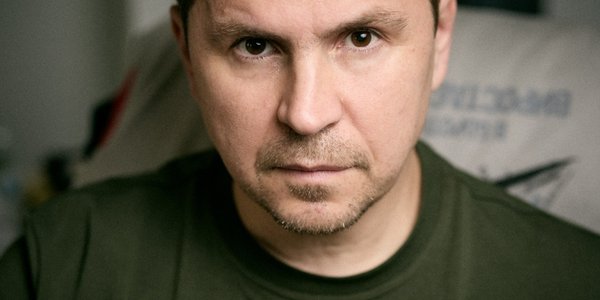 Mychajło Podolak: Rosja nie ma zasobów ani możliwości, aby działać w jakimkolwiek innym kierunku niż Europa