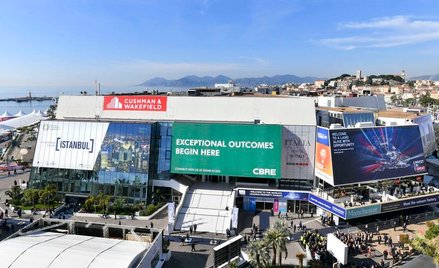 Które sektory napędzają inwestycje w Polsce