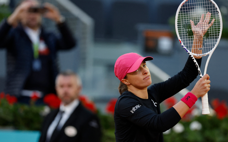 WTA Madryt. Iga Świątek zagrała koncert. Sprinterski awans do 1/8 finału