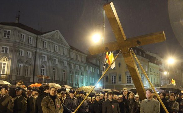 Droga Krzyżowa idąca ulicami Warszawy