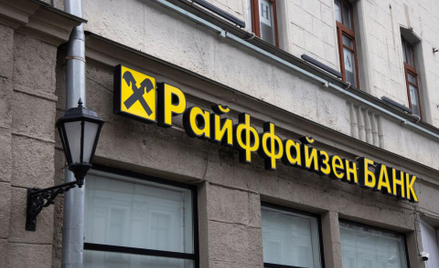 Rosja: Część banków odchodzi