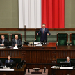 Marszałek Szymon Hołownia poinformował już, że karty Wąsika i Kamińskiego zostały dezaktywowane.