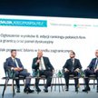 Uczestnicy debaty zgodzili się, że Polska musi postawić na eksport złożonych, finalnych produktów ni