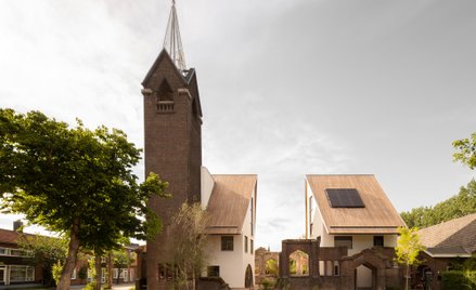 Kościół Julianakerk wybudowano w 1930 r. w Rotterdamie.
